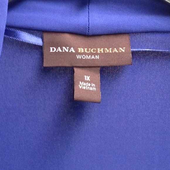 Summer weight, drape front, plus sized jacket - Picture 5 of 5